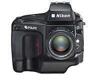 Профессиональная DSLR-камера Nikon E2