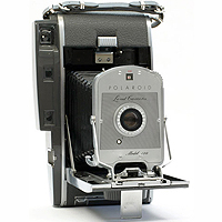 Polaroid 150 (1957).