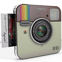 Polaroid Instagram Socialmatic Camera.