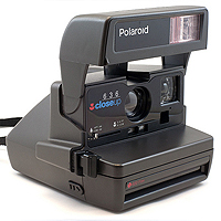 Polaroid 636 Close Up (1996).