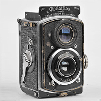 Baby Rolleiflex.